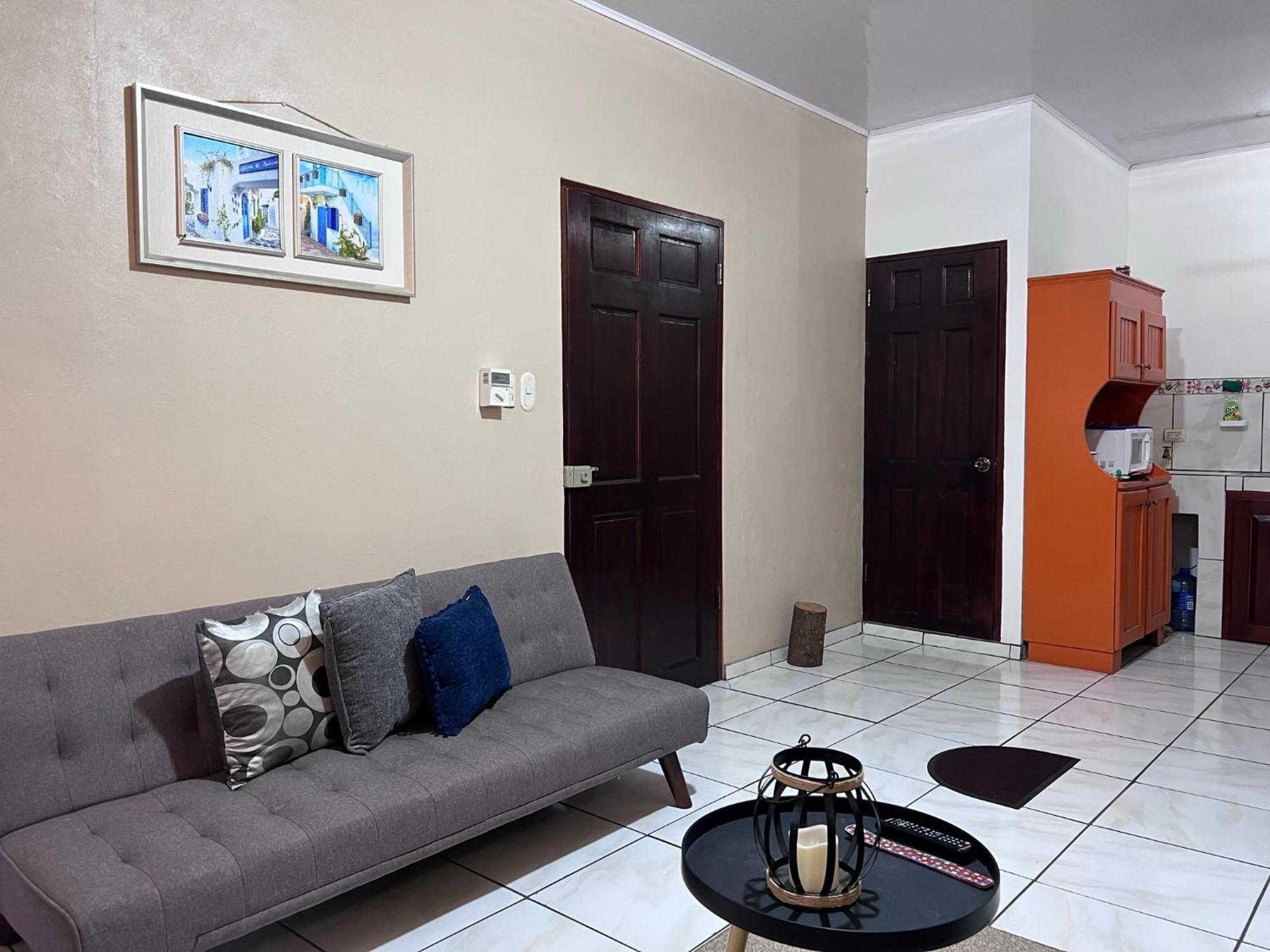利比里亚Casa Tatich Ac Near Guanacaste Airport公寓 外观 照片